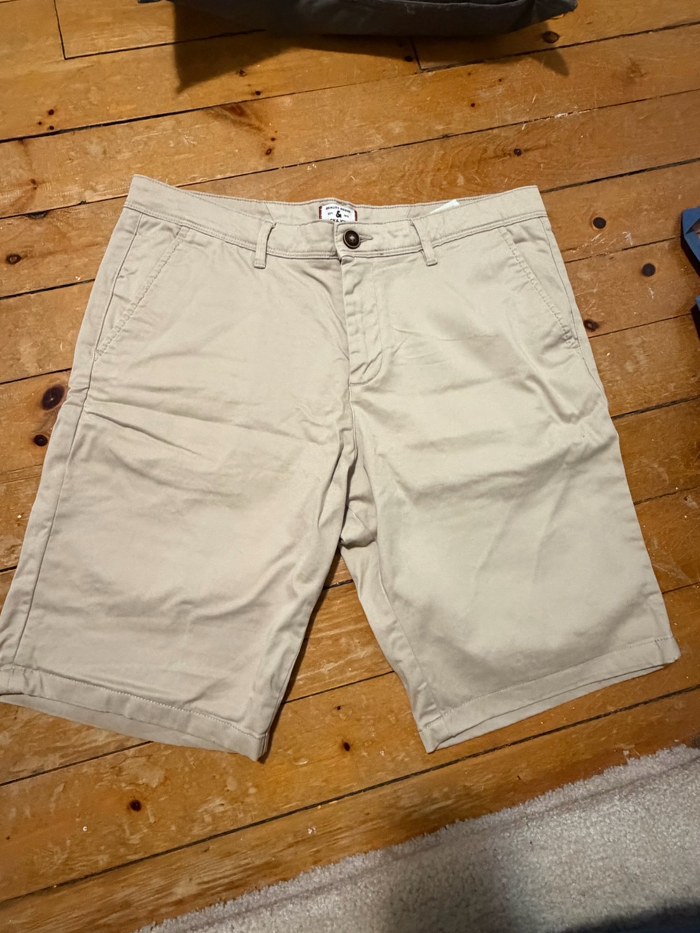 L Jack and Jones Cotton Khaki Shorts - Classic Chino Style